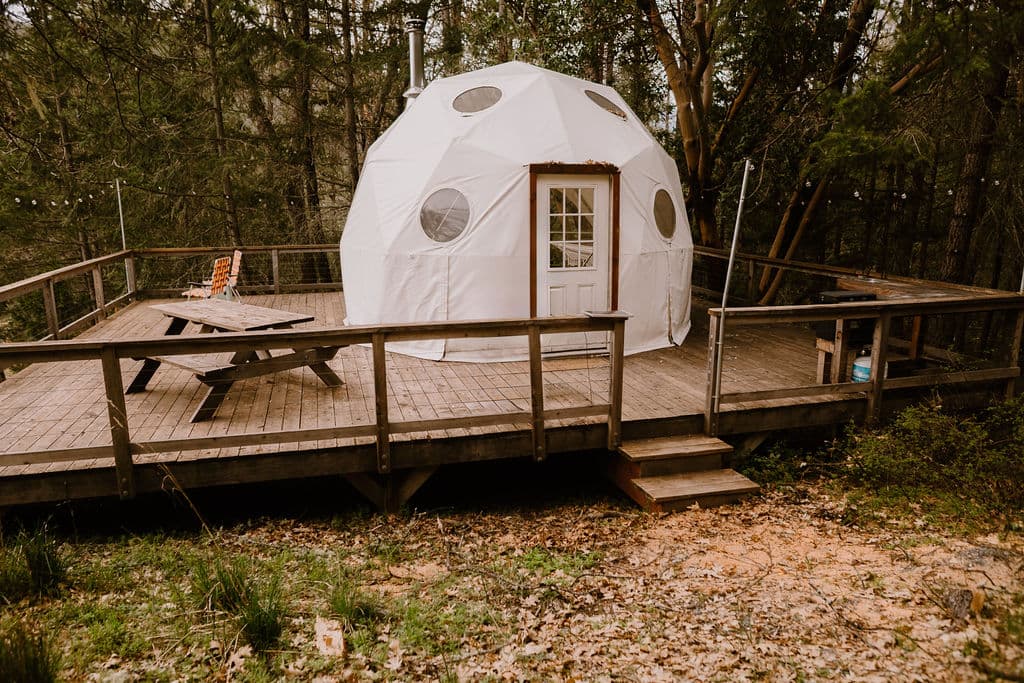 Sky Dome cabin rental at Yale Creek Ranch in the Applegate Valley of Southern Oregon
